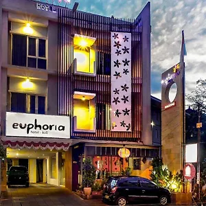 Euphoria מלון Legian